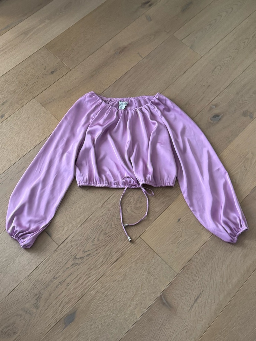 RACHEL ZOE Lavender Long Sleeve Satin Top Size Medium